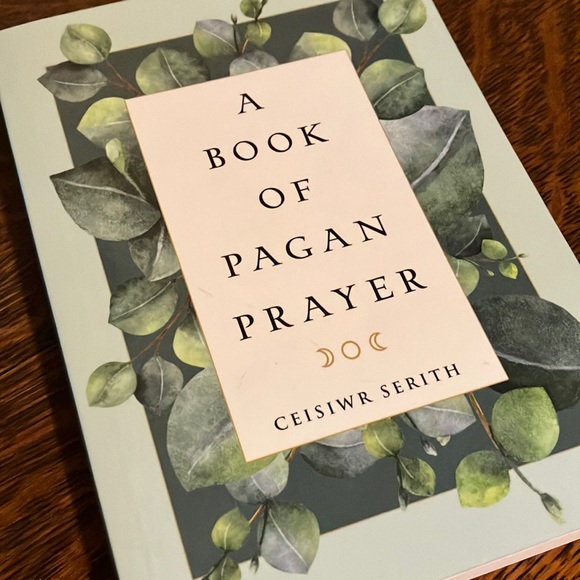“A Book of Pagan Prayer” by Ceisiwr Serith - Picture 1 of 4